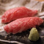 黒毛和牛上赤身炙り寿司6貫