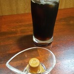 キッチン ブルー グローブ - アイスコーヒーのアップ