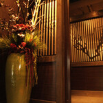 本格水炊きと博多もつ鍋 地鶏と九州料理 居酒屋 鳥邸 - 