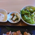 GoKuRi - ポテサラ、漬物、生野菜