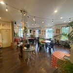 ケニーズハウス ダイナー - 店内