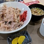 カツオたまご食堂 - 