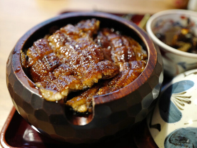 白焼きに肝焼き、ひつまぶし。鰻三昧な三点セット』by サカキ