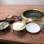 h Yakiniku Matsuzaka - セットの内容