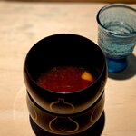 菊鮨 - 赤出汁。 素直で優しい出汁。 そろそろ本日のクライマックスです。