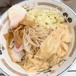 中華そば みたか - ワンタンメン油そば半熟卵付き
