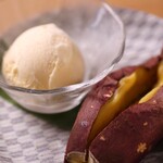 トロ蜜焼き芋とバニラアイス