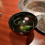 よろにく - 椀（ハチノスのお吸い物）