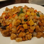 Ryuuchin ro - 鶏肉とカシューナッツ炒め