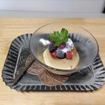南国風 古民家カフェ 恋するしっぽ。 - プリン