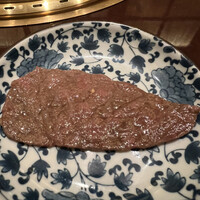 焼肉 銀座コバウ 特別室 - 黒タン