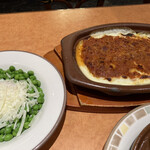 サイゼリヤ - 2023年6月20日　柔らか青豆の温サラダとミラノ風ドリア