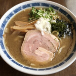 びんから食堂 - 煮干し薫るラーメン(950円)