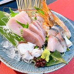 なんか喰ぃ亭 - お造り盛合せ(おまかせ)