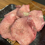 食彩和牛 しげ吉 - 