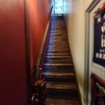 焼鳥と地酒 SAKE酉 - 階段