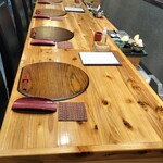 焼鳥と地酒 SAKE酉 - 内観カウンター席