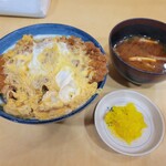 食事処かず - 料理写真:かつ丼　800円