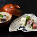 ``Celebration Kyoto Kaiseki'' is gorgeous in both appearance and taste, reflecting the beauty of nature and the spirit of blessings in each season.