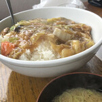 大衆中華 宝来 - 五目中華丼（900円）、大盛り（＋250円）