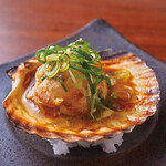 【北海道】 黃油醬油烤帶殼扇貝