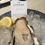 オイスタールーム - 岩手県県赤崎産