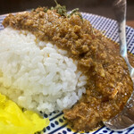 ヌードル＆スパイスカレー 今日の1番 - キーマカレー　1/2