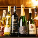 ODEON - ドリンク写真:フランス産ボトルワイン