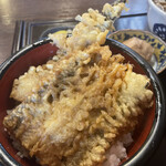 やぶ重 - デカさ満点の穴子丼