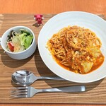 ルピナス - 料理写真:ツナとキャベツのトマトソース￥1,200