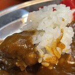 Sachitei - 『牛すじカレー(サラダ付)』のカレー、ライス