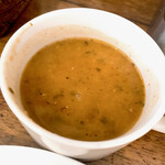 バルシュ ケバブ スタンド - ランチセットの豆のスープ