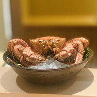 白金にし田 - 毛蟹お披露目