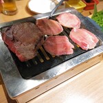 焼肉一心たん助 - 