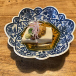 明日香 - 胡麻豆腐に雲丹のせ