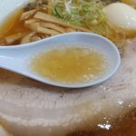 食堂 はせ川 - 丸鶏ベースの素晴らしいスープ