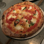 Pizzeria napoletana CANTERA - 