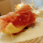 ペレグリーノ - パルマ産　豚肉一本の生ハム　「プロシュート・ディ・パルマ」を使ったバリエーション