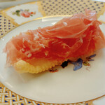 ペレグリーノ - パルマ産　豚肉一本の生ハム　「プロシュート・ディ・パルマ」を使ったバリエーション