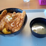 福祉センター食堂 - チキンカツ丼600円