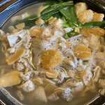 おふくろ亭 - 2023/06/23
      ホル鍋定食 大飯 ニンニク 600円
      もつカレー 100円