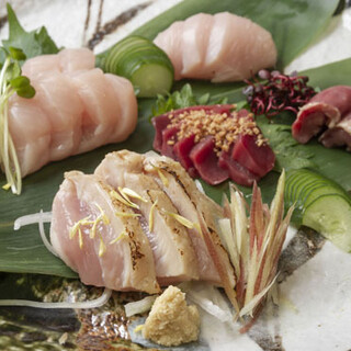 Recommended◆Limited quantity of “chicken sashimi” and 50 kinds of Creative Cuisine available◎
