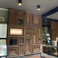 キハチ 青山本店 - エントランス