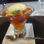 ラ ヴォワール - 2013/8 （デザート）ピーチメルパ