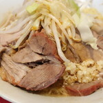 ラーメン二郎 - この日の豚