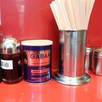 ラーメン二郎 - 卓上調味料