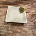Ramen Soyokaze - らーめんに付属の柚子胡椒（いきなりスープに柚子胡椒を混ぜちゃうのもアレなんで、半分以上食べた所で、鶏チャーシューに乗っけて食べてみる。これがまた旨い！）