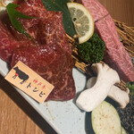 Yakiniku Nikunabeya Koube Biidoro - 