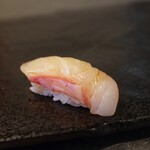 すし大 - チャイロマルハタ