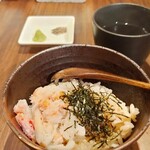 鉄板焼 円居 - 蟹飯　蟹身がたっぷり